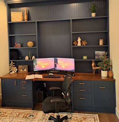 Office with built in cabinets from Jackson Cabinets